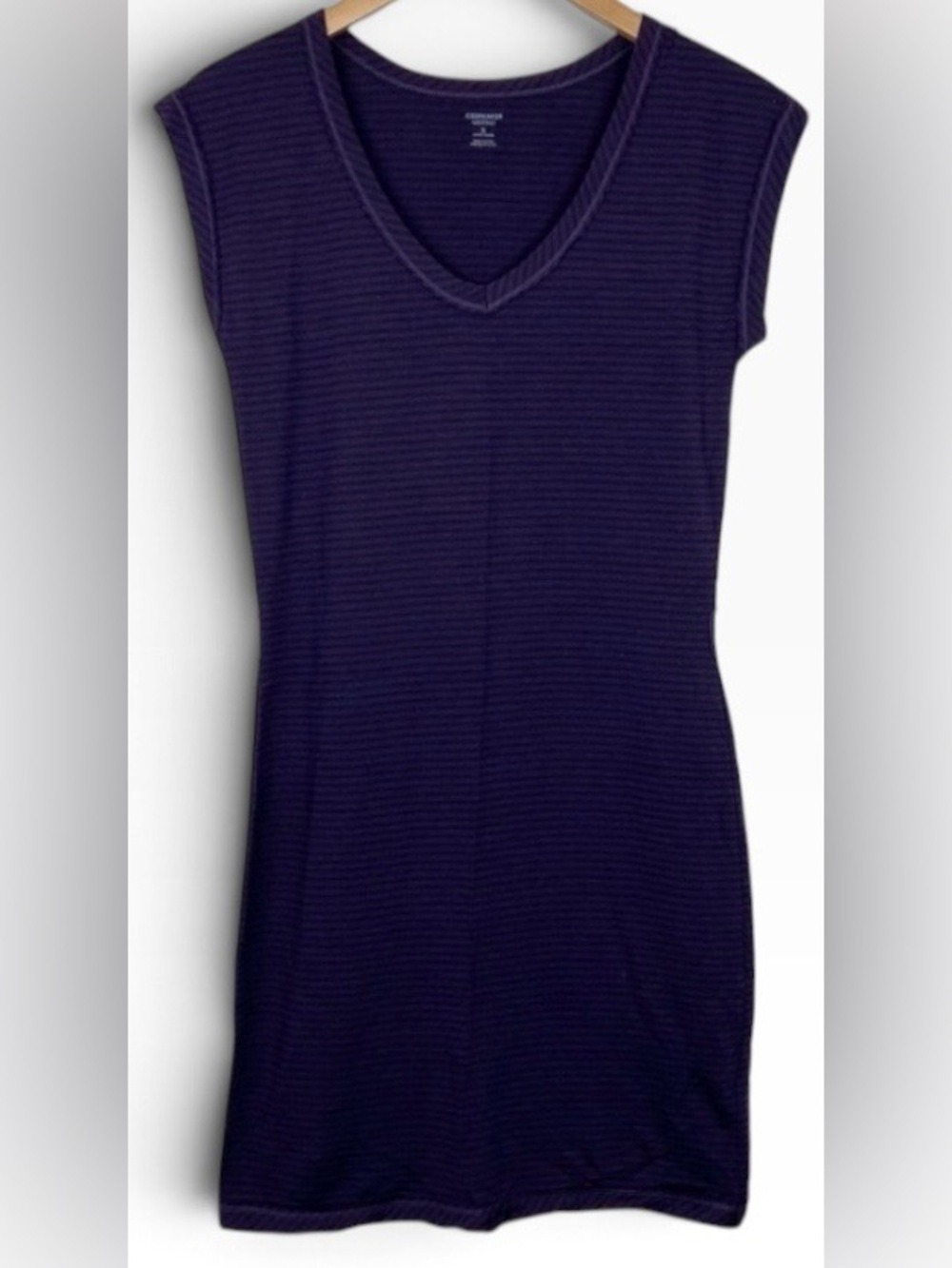 Icebreaker Villa 100% Merino Wool Dress Small Purple Black Stripe Travel